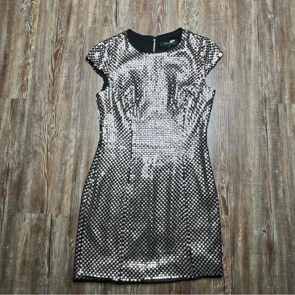 slate and willow sequin dress Slate and Willow Black and Gold Sequin Dress. Sz 8
